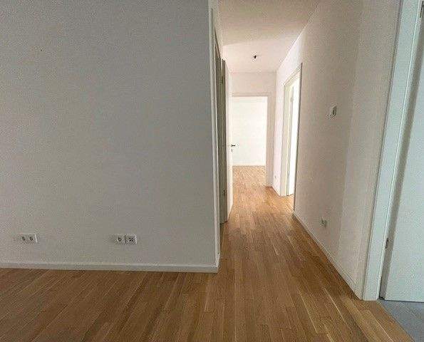 Etagenwohnung Frankfurt am Main Bockenheim - 4 Zimmer, 105 m&sup2;, 1.950&euro; | Angebot:25261982