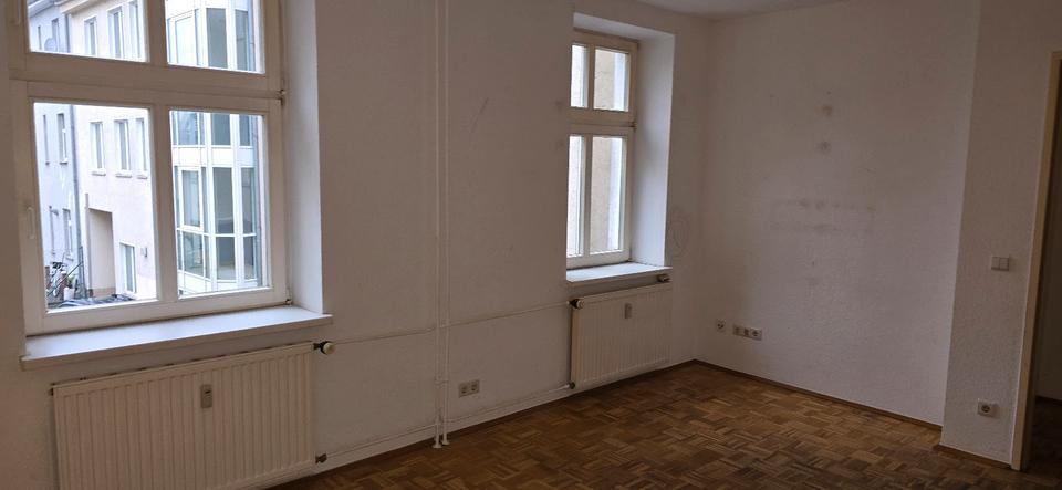 Etagenwohnung Falkensee - 1 Zimmer, 30 m&sup2;, 292&euro; | Angebot:25868063