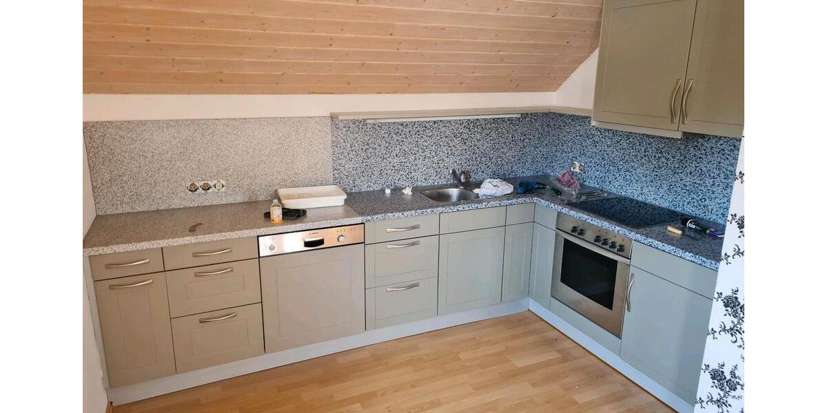 Dachgeschoßwohnung Nattheim - 3.5 Zimmer, 95 m&sup2;, 1.200&euro; | Angebot:24825282