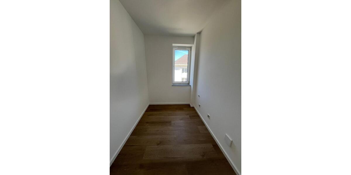 Etagenwohnung Solingen - 2 Zimmer, 55 m&sup2;, 743&euro; | Angebot:26644909