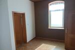 Erdgeschoßwohnung Wedemark - 5 Zimmer, 160 m&sup2;, 990&euro; | Angebot:26633446