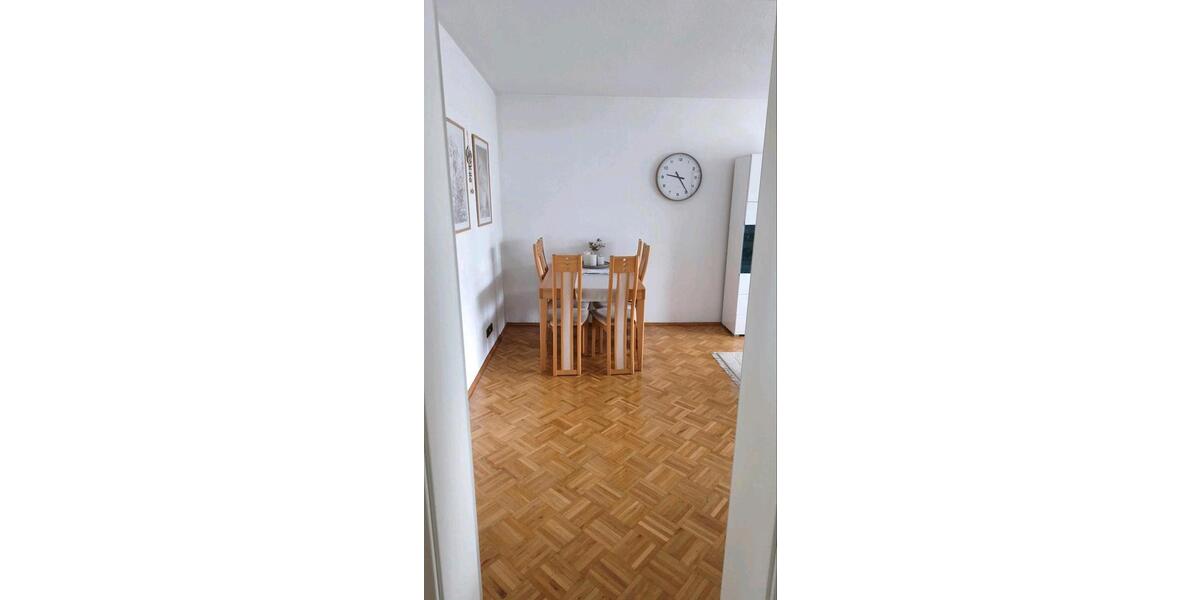 Etagenwohnung Duisburg Rheinhausen - 4.5 Zimmer, 82 m&sup2;, 1.250&euro; | Angebot:26648928