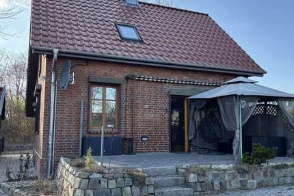 Haus Büchen - 2 Zimmer, 90 m&sup2;, 800&euro; | Angebot:26118081