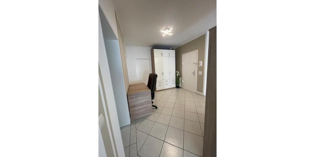 Hochparterre Essen Stadtbezirk IX - 4 Zimmer, 109 m&sup2;, 1.110&euro; | Angebot:25163107