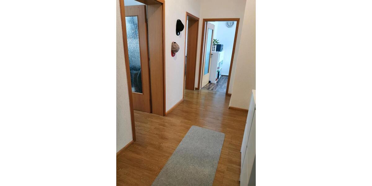 Etagenwohnung Pelm - 1 Zimmer, 65 m&sup2;, 695&euro; | Angebot:26623972