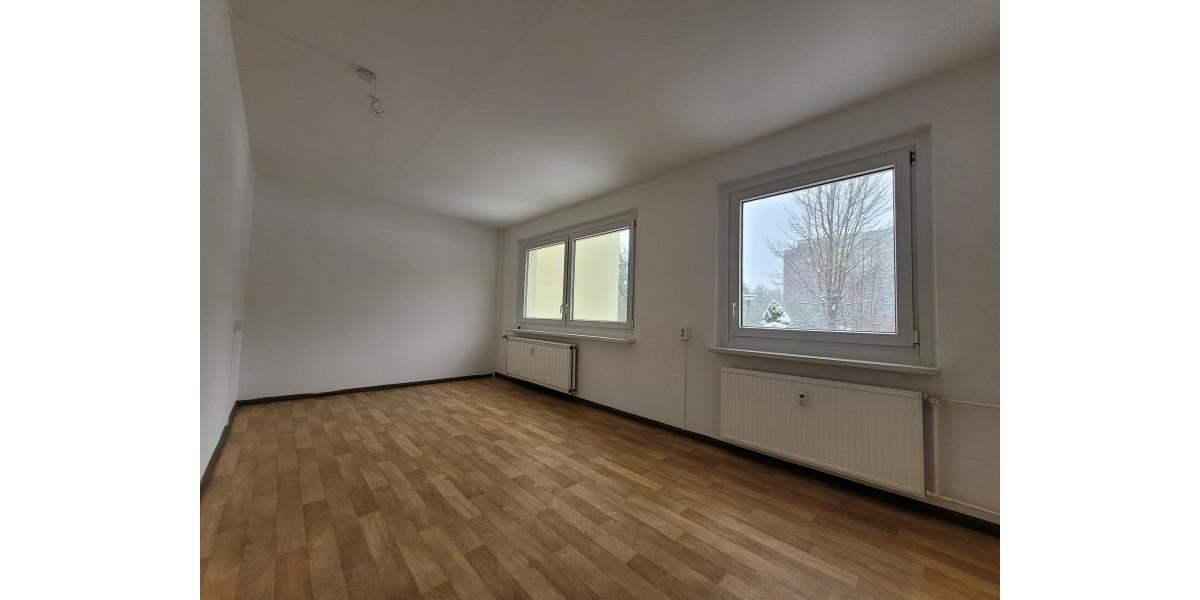 Erdgeschoßwohnung Plauen Alt Chrieschwitz - 2 Zimmer, 69 m&sup2;, 366&euro; | Angebot:24975430