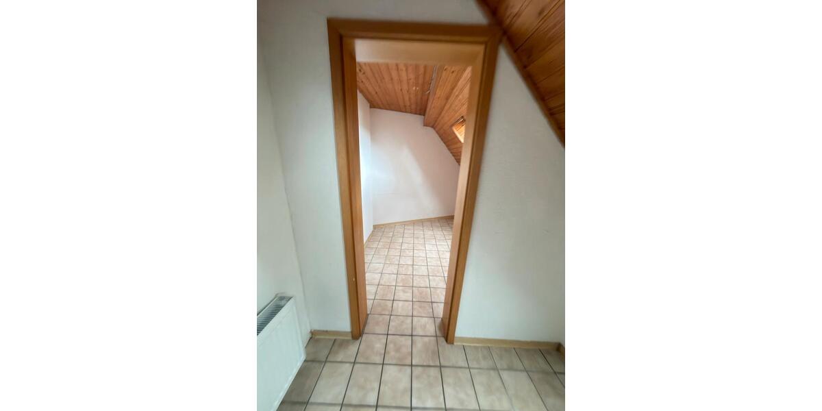 Erdgeschoßwohnung Minden - 3.5 Zimmer, 74 m&sup2;, 590&euro; | Angebot:26671726