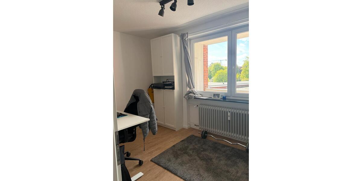 Etagenwohnung Lüneburg - 3 Zimmer, 69 m&sup2;, 940&euro; | Angebot:26680539