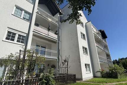 Wohnung Lauter-Bernsbach Bernsbach - 3 Zimmer, 97 m&sup2;, 525&euro; | Angebot:27111572