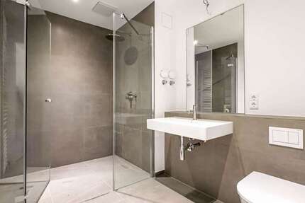 Wohnung Düsseldorf Stadtbezirk 2 - 2 Zimmer, 65 m&sup2;, 1.495&euro; | Angebot:27141295