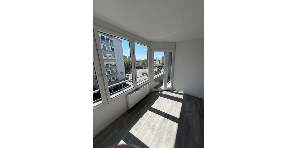 Etagenwohnung Köln Mülheim - 2 Zimmer, 60 m&sup2;, 990&euro; | Angebot:26698768