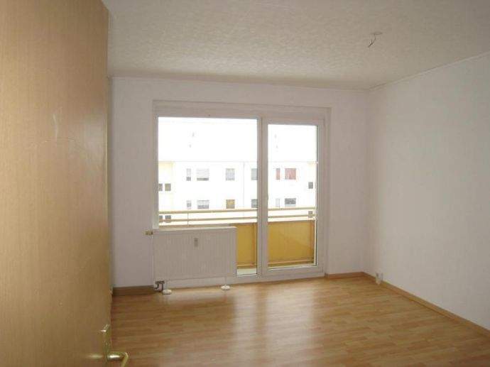 Etagenwohnung Weißenfels - 3 Zimmer, 59 m&sup2;, 420&euro; | Angebot:26540544