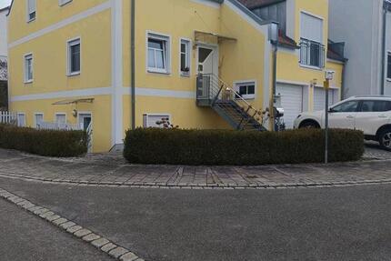 Haus Maxhütte-Haidhof Haidhof - 8 Zimmer, 210 m&sup2;, 1.850&euro; | Angebot:25831957