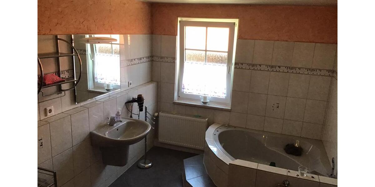 Wohnen auf Zeit Schöppenstedt - 4 Zimmer, 120 m&sup2;, 35&euro; | Angebot:18826013