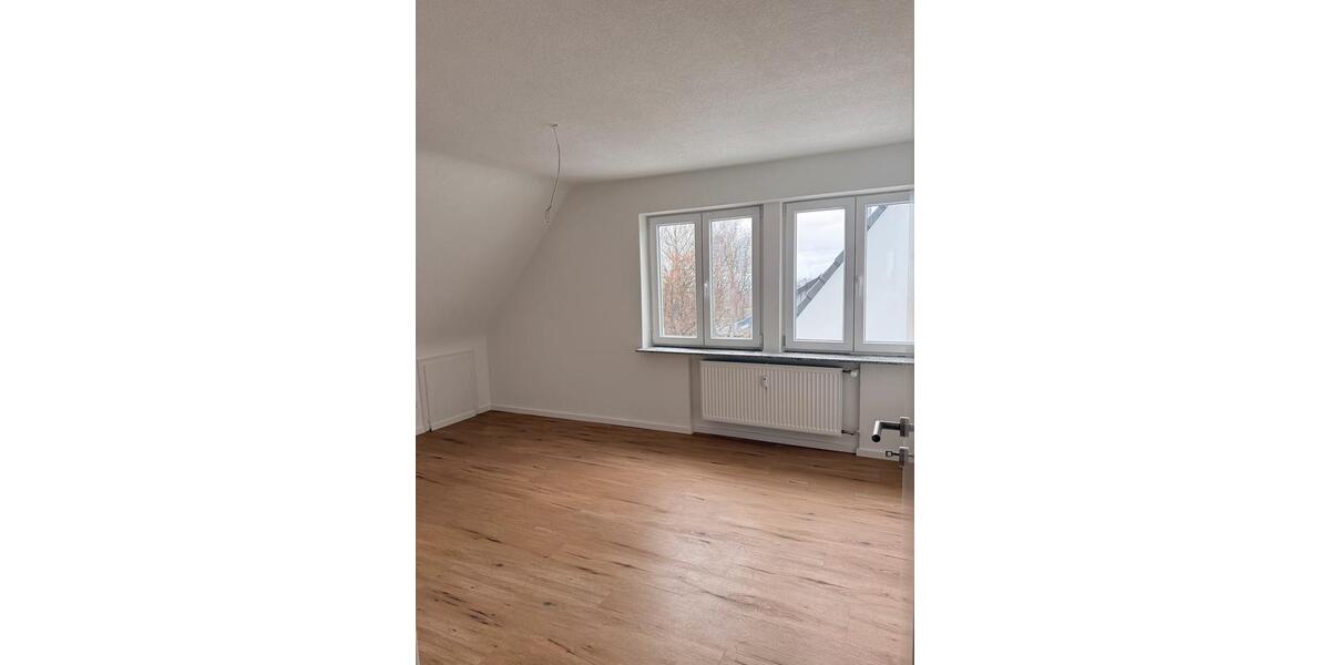 Etagenwohnung Freudenstadt - 3 Zimmer, 70 m&sup2;, 1.100&euro; | Angebot:25996863
