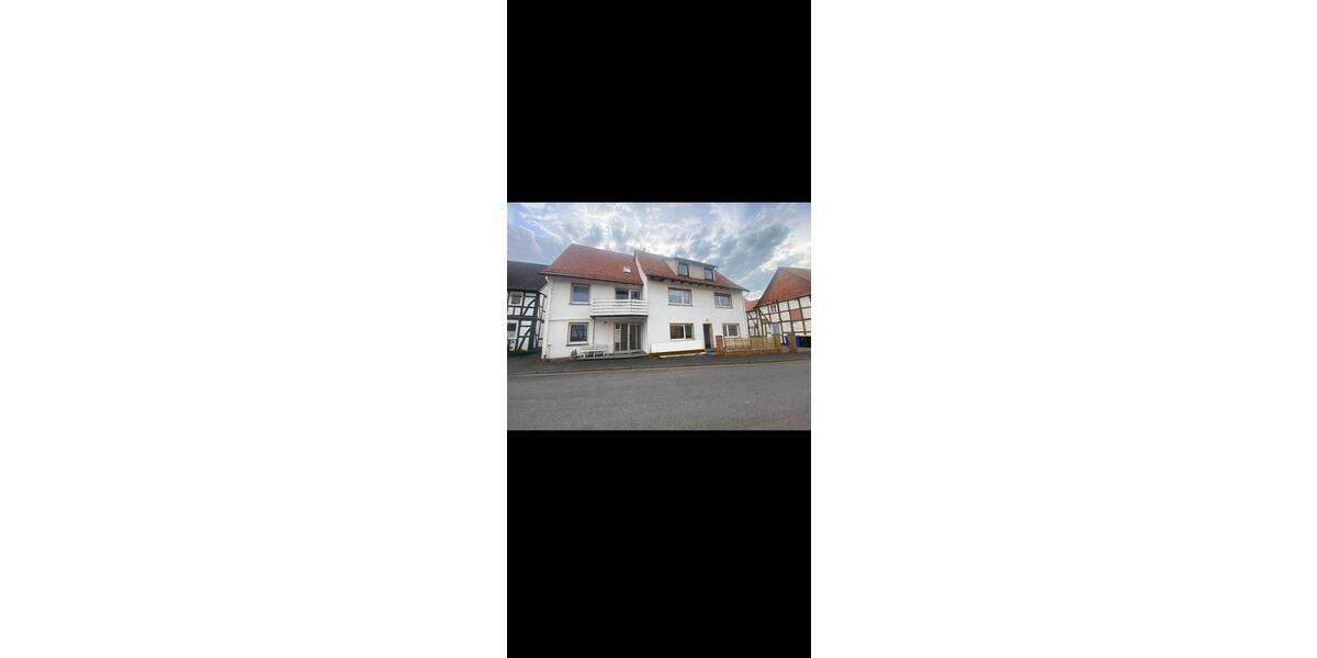 Dachgeschoßwohnung Eschwege - 2 Zimmer, 55 m&sup2;, 400&euro; | Angebot:26125460
