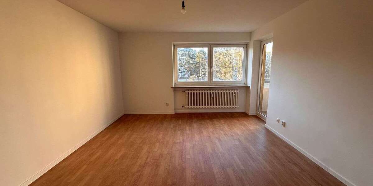 Etagenwohnung Nürnberg Neuselsbrunn - 4 Zimmer, 85 m&sup2;, 1.160&euro; | Angebot:26740196