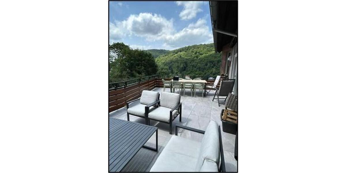 Exceptional historische Villa mit Panoramablick - Möbliert– Heidelberg 16 zimmer