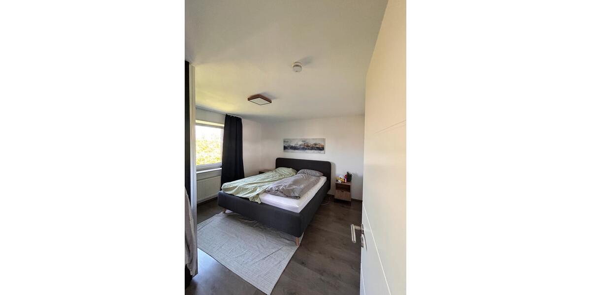 Dachgeschoßwohnung Schlangen - 2 Zimmer, 62 m&sup2;, 540&euro; | Angebot:26697909