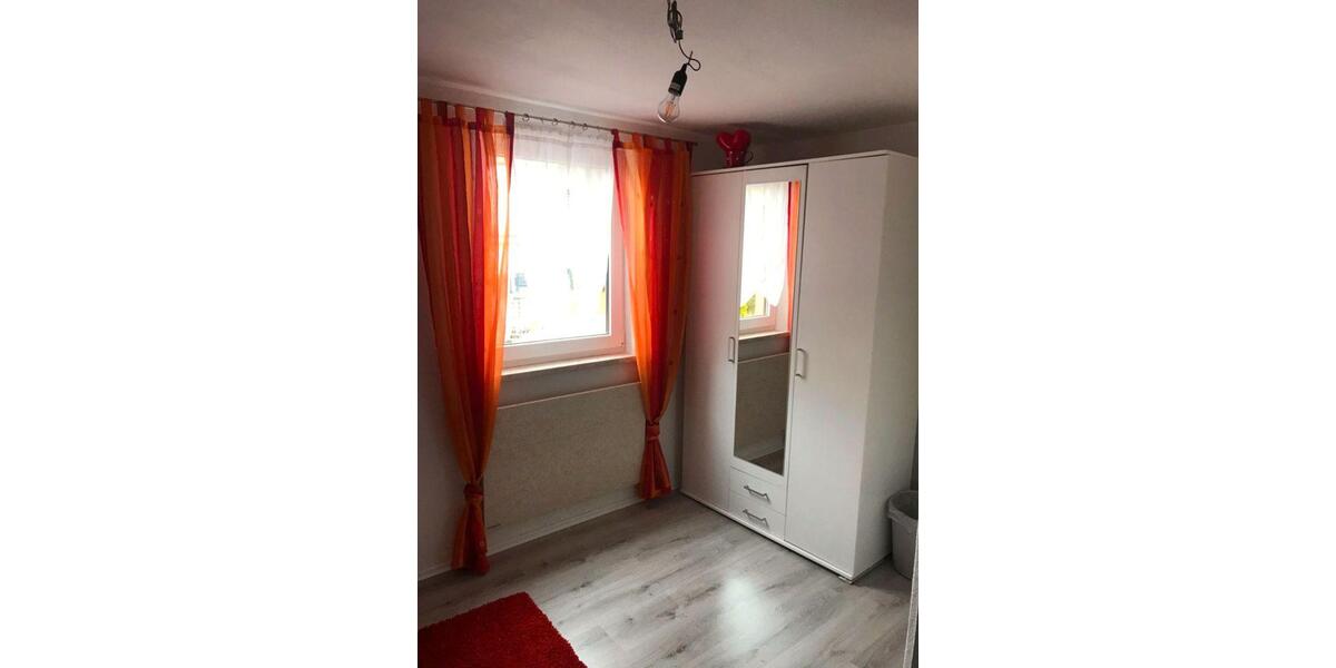 Einfamilienhaus Bad Staffelstein - 6 Zimmer, 92 m&sup2;, 950&euro; | Angebot:26423931