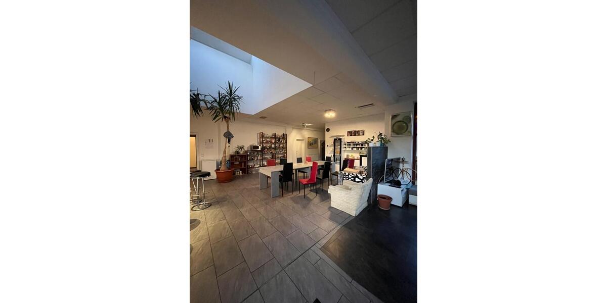 Wohnen auf Zeit Bayreuth Bernecker Straße / Insel / Riedelsberg - 14 Zimmer, 250 m&sup2;, 410&euro; | Angebot:26669859
