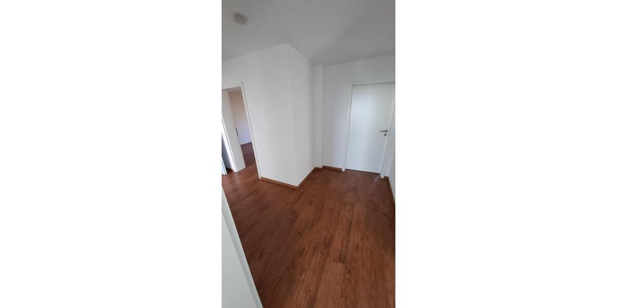 Etagenwohnung Borken (Hessen) - 3 Zimmer, 76 m&sup2;, 599&euro; | Angebot:25512372