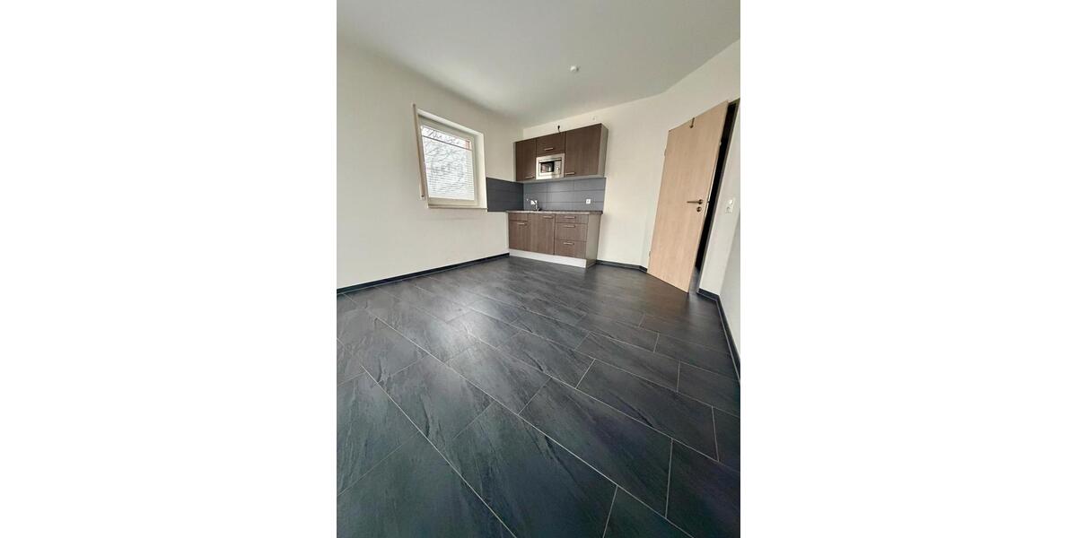 Charmante 2-Zimmer-Wohnung mit Balkon und Einbauküche 2 zimmer