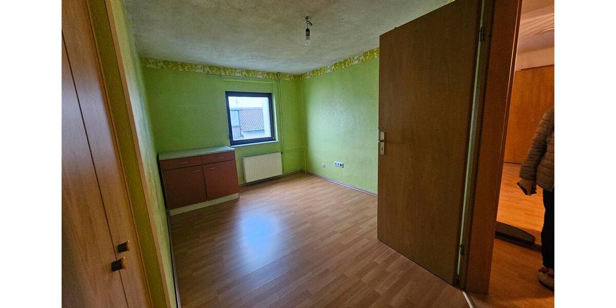 Doppelhaushälfte Frankenthal (Pfalz) - 5 Zimmer, 155 m&sup2;, 1.550&euro; | Angebot:24851570