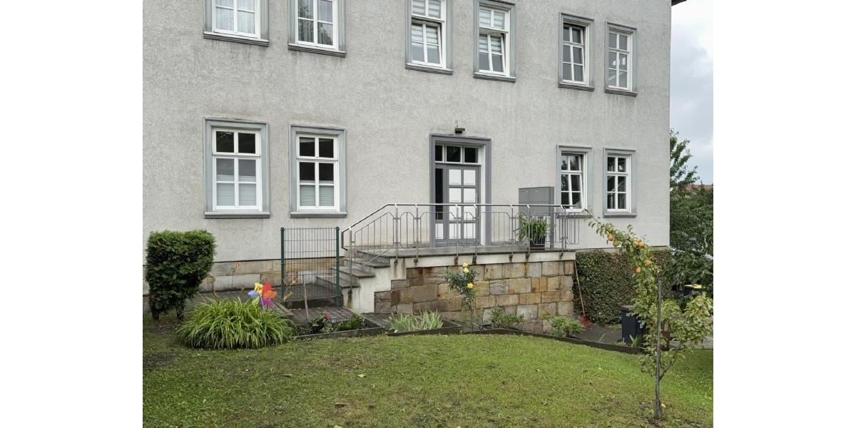 Dachgeschoßwohnung Gotha - 3 Zimmer, 84 m&sup2;, 580&euro; | Angebot:24513563