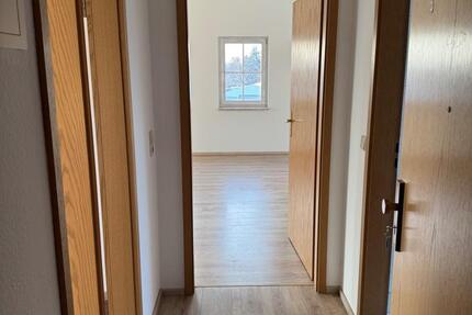 Wohnung Hohenstein-Ernstthal Ernstthal - 2 Zimmer, 58 m&sup2;, 350&euro; | Angebot:24688349