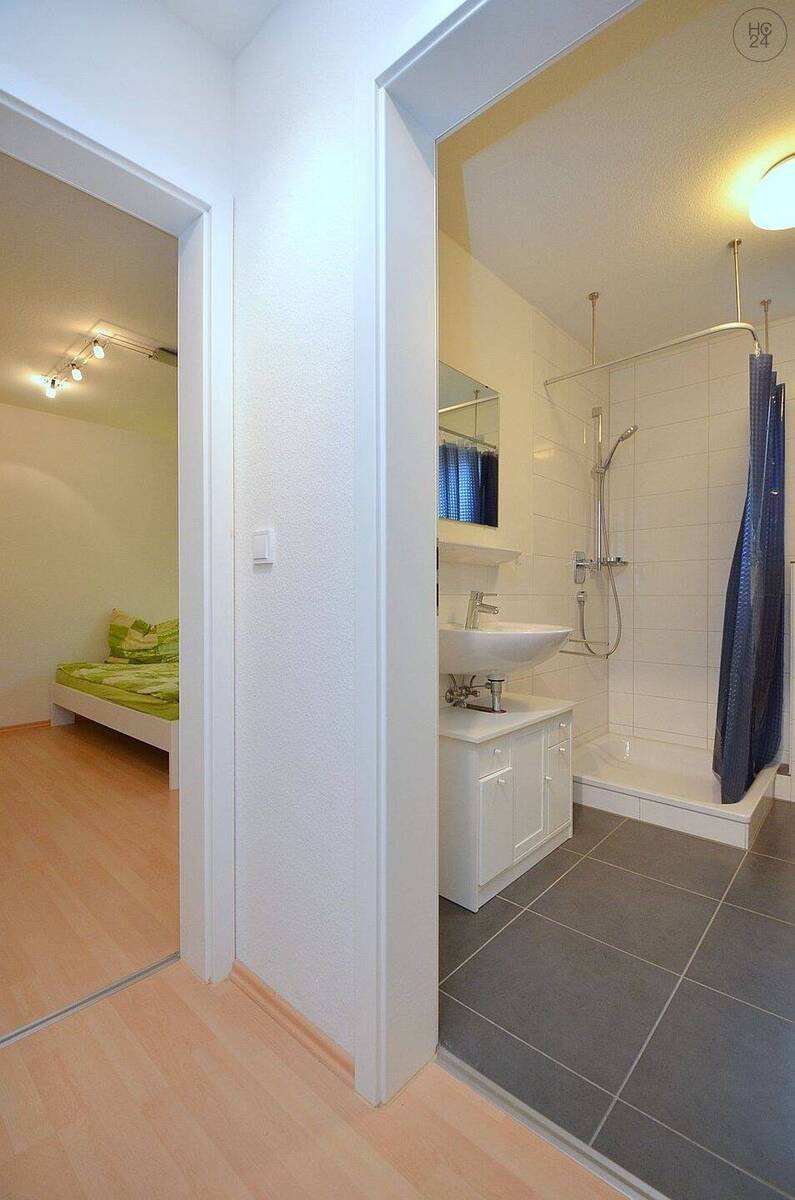 Modern möblierte Einliegerwohnung in Ludwigsburg 2 zimmer
