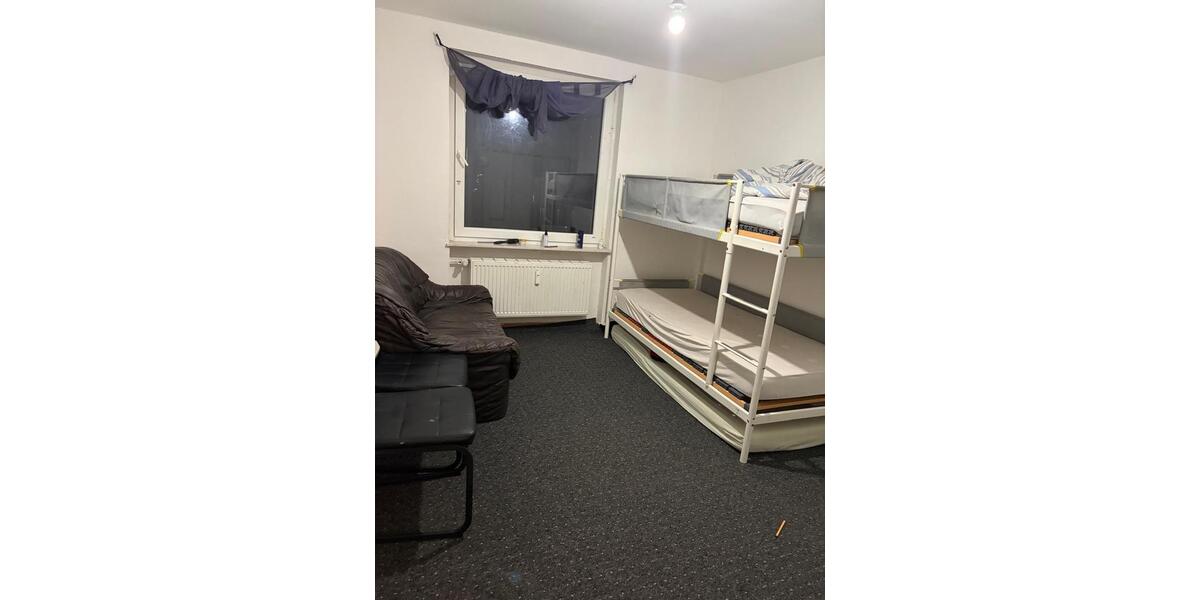 Etagenwohnung Mannheim Käfertal - 3 Zimmer, 85 m&sup2;, 500&euro; | Angebot:26378629