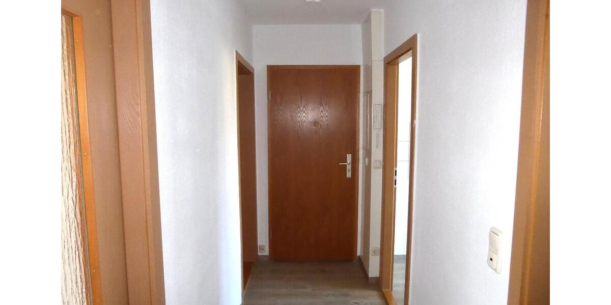 Etagenwohnung Saalfeld (Saale) - 3 Zimmer, 59 m&sup2;, 323&euro; | Angebot:17498420
