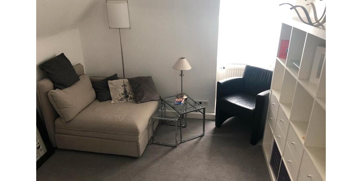 Dachgeschoßwohnung Stuttgart Stuttgart-Nord - 1.5 Zimmer, 30 m&sup2;, 600&euro; | Angebot:26613925