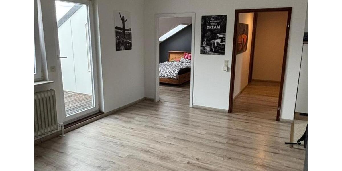 Etagenwohnung Crailsheim - 2 Zimmer, 61 m&sup2;, 610&euro; | Angebot:26453744