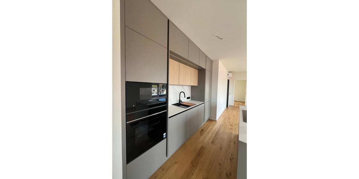 Penthouse, Erstbezug, Blick v.Ernst-Grube-Park bis auf die Spree 3 zimmer