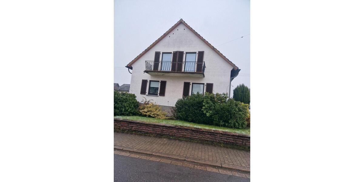 Obergeschoss - Wohnung 3 zimmer