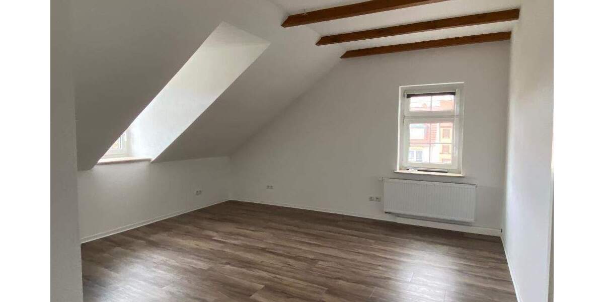 Etagenwohnung Borna - 3 Zimmer, 87 m&sup2;, 600&euro; | Angebot:25668836