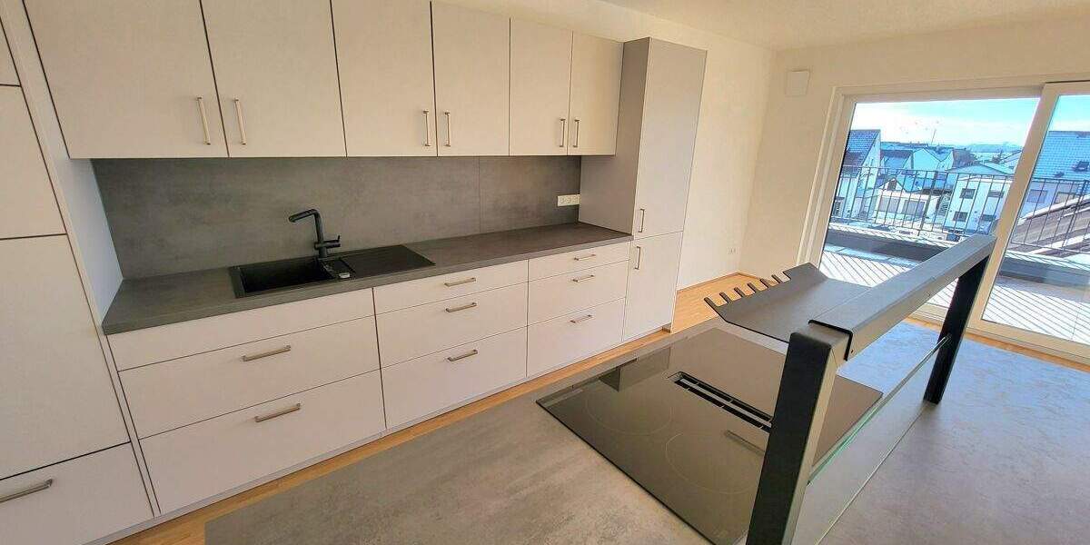 Etagenwohnung Neu-Ulm Burlafingen - 3 Zimmer, 137 m&sup2;, 1.935&euro; | Angebot:25728452