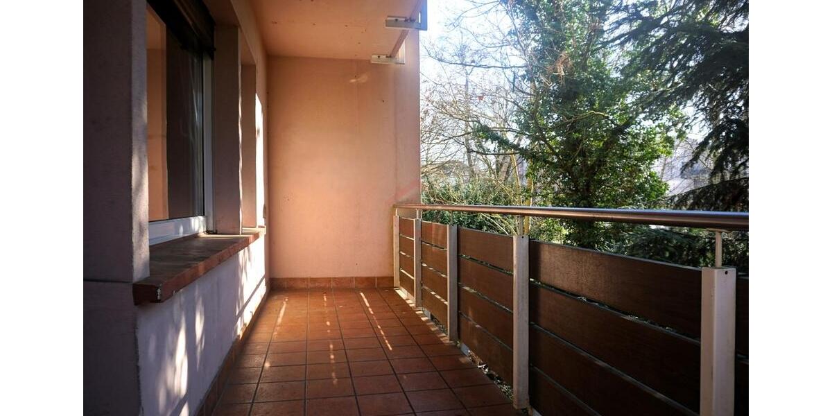 Etagenwohnung Gießen - 4 Zimmer, 118 m&sup2;, 1.400&euro; | Angebot:25419668
