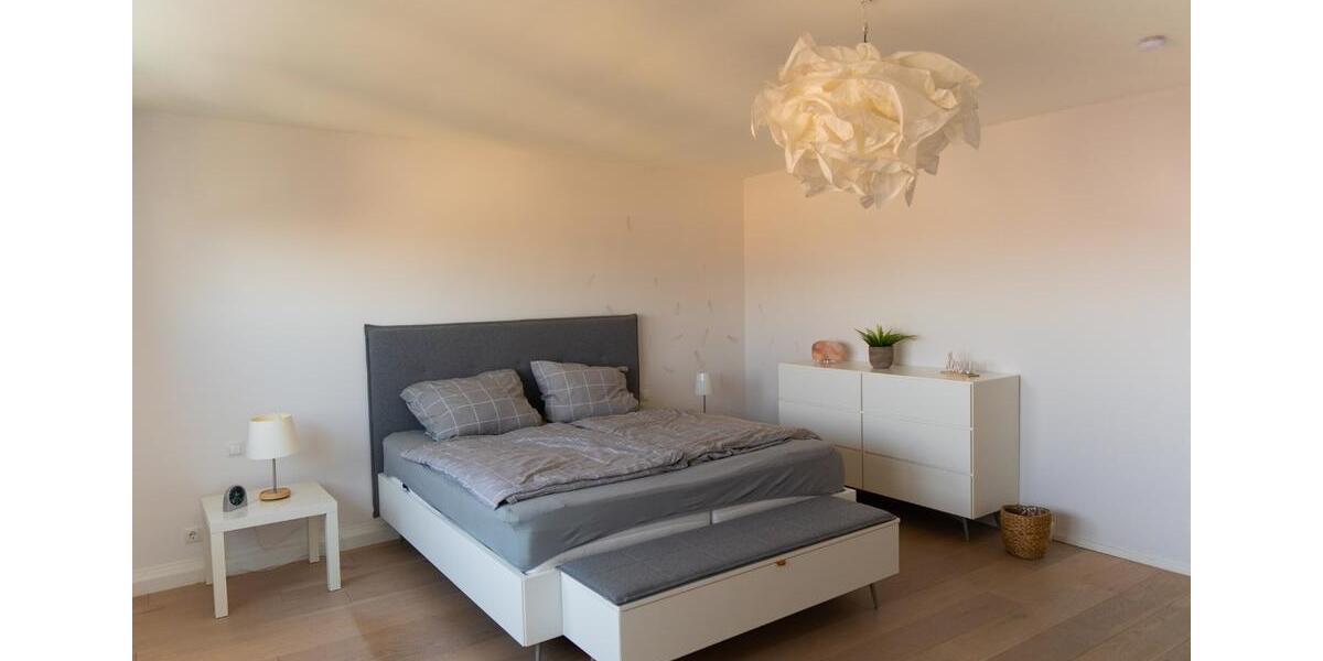 Dachgeschoßwohnung Rödersheim-Gronau Gronau - 3 Zimmer, 113 m&sup2;, 1.500&euro; | Angebot:24385429