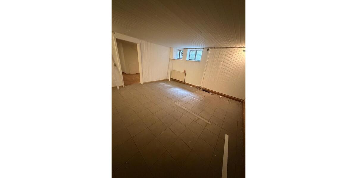 Gewerbeobjekt Düsseldorf Stadtbezirk 7 - 1.250&euro; | Angebot:26654485