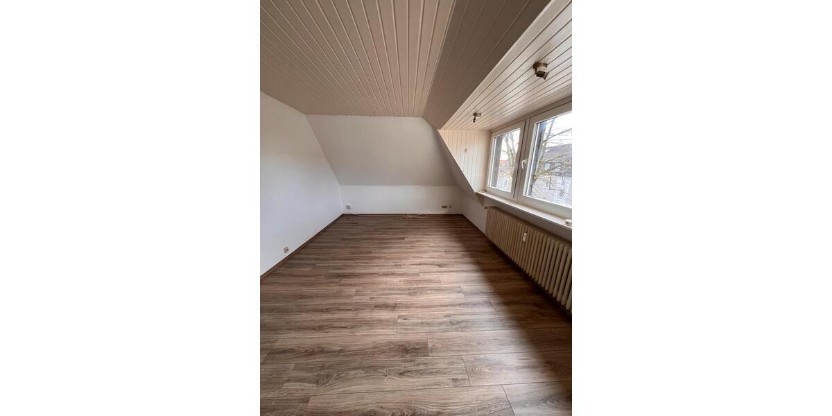 Kleine Wohnung für Alleinstehende in zentraler Lage von Ahlen zimmer