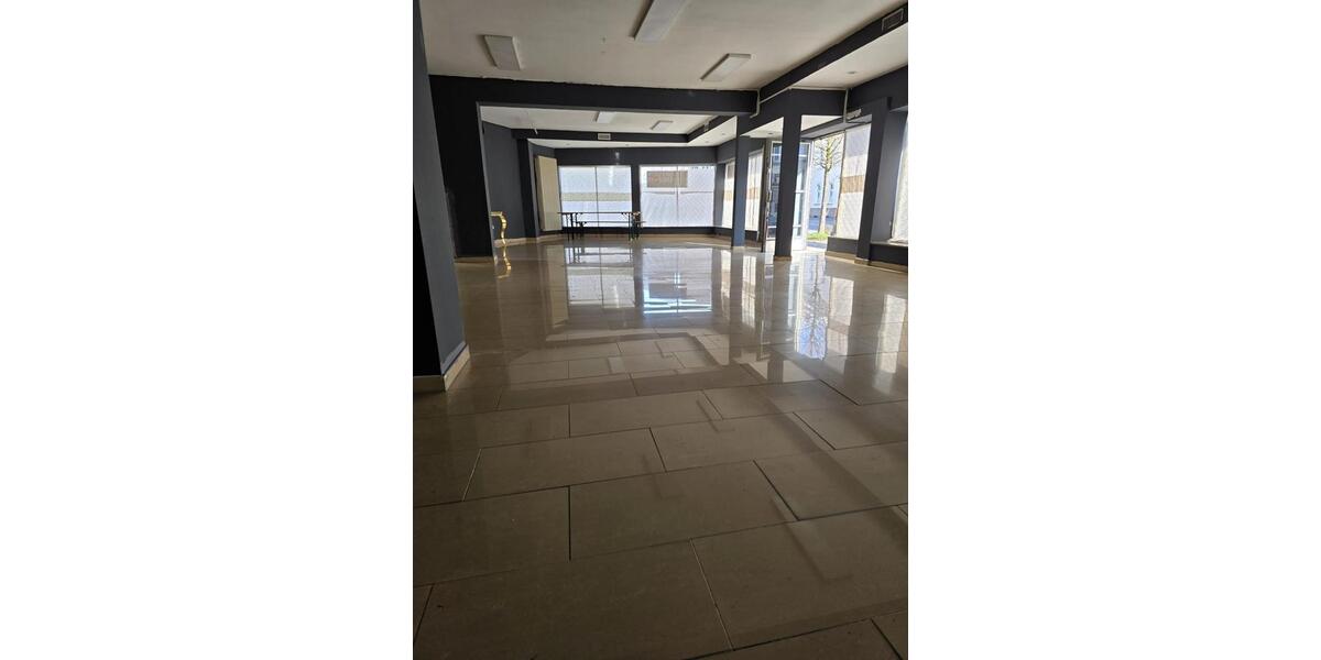 Gewerbeobjekt Bergneustadt - 1.300&euro; | Angebot:25405815