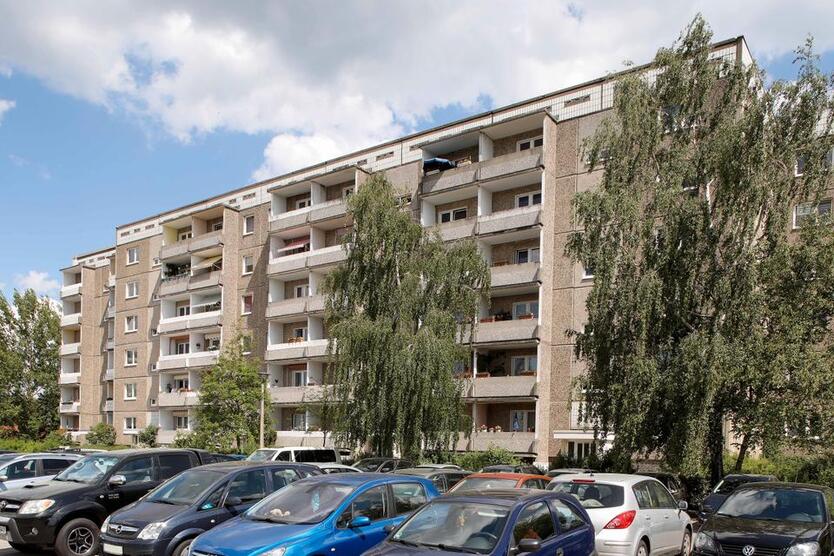 3-RaumWohnung gegenüber dem Klinikum!