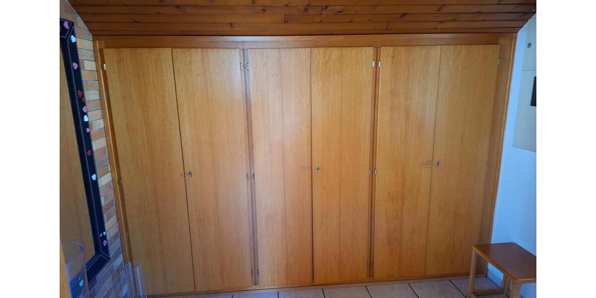 Dachgeschoßwohnung Bergisch Gladbach - 2 Zimmer, 58 m&sup2;, 1.030&euro; | Angebot:26313867