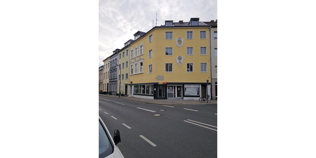 LadenlokalKosmetikstudioFriseuersalon zu vermieten 2 zimmer