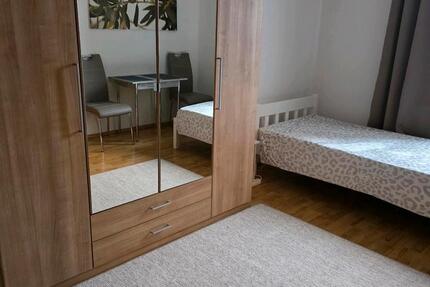 Wohnen auf Zeit Zwickau - 2 Zimmer, 52 m&sup2;, 300&euro; | Angebot:25138003