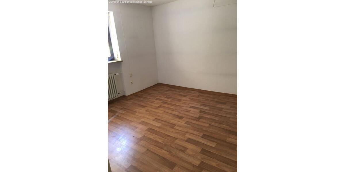 Etagenwohnung Neustadt an der Waldnaab - 1 Zimmer, 38 m&sup2;, 380&euro; | Angebot:24741170