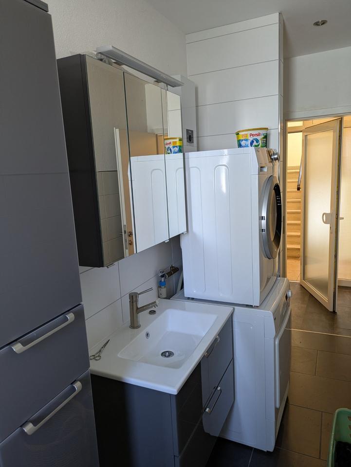 Wohnung teilmöbliert 75qm